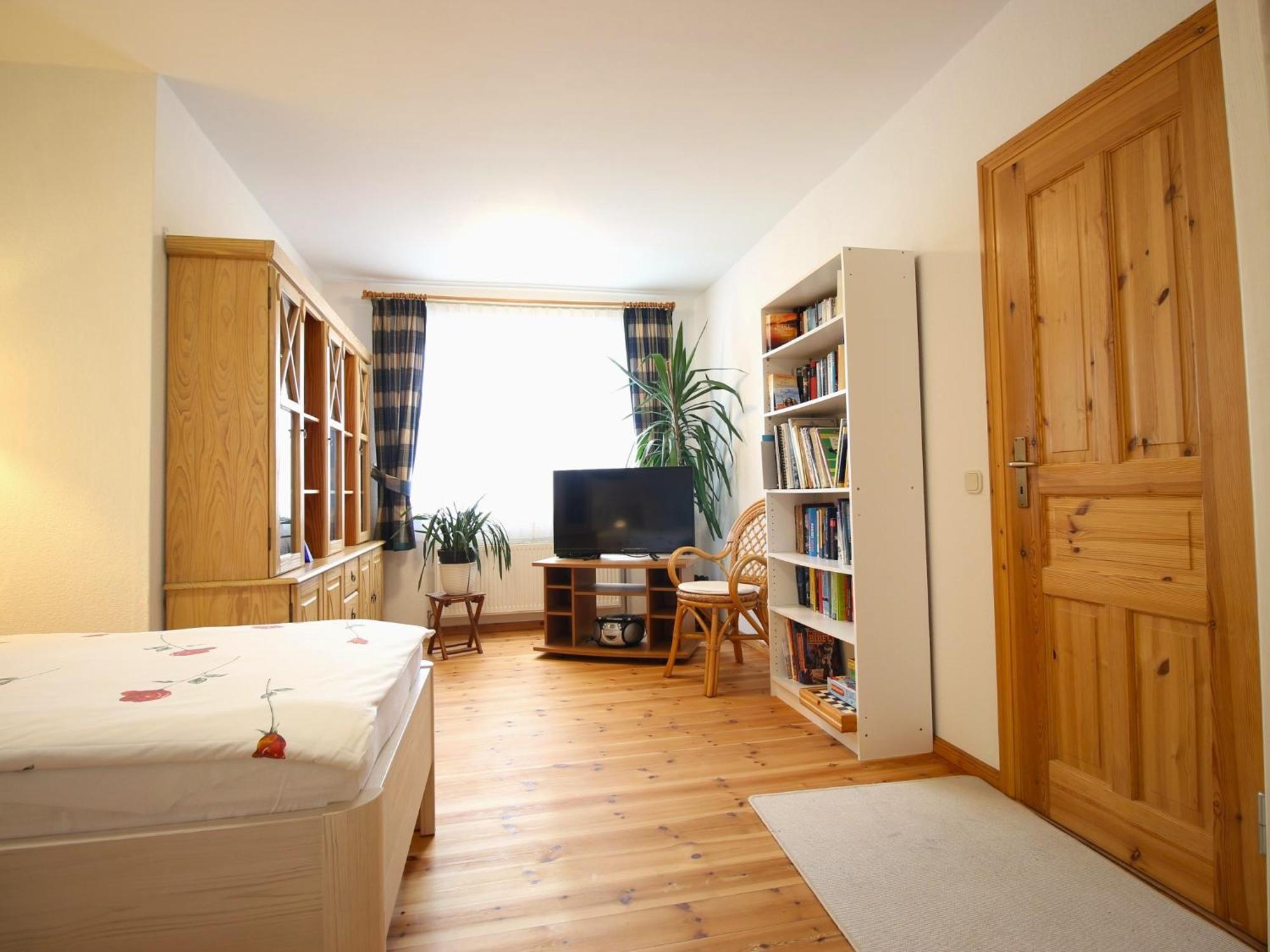 Ferienwohnung Wolfgang In Altenkirchen Exteriör bild